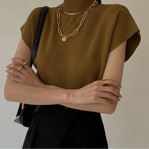 Commense Leisurely Solid Pullover
Sweater Vest Black Size Small